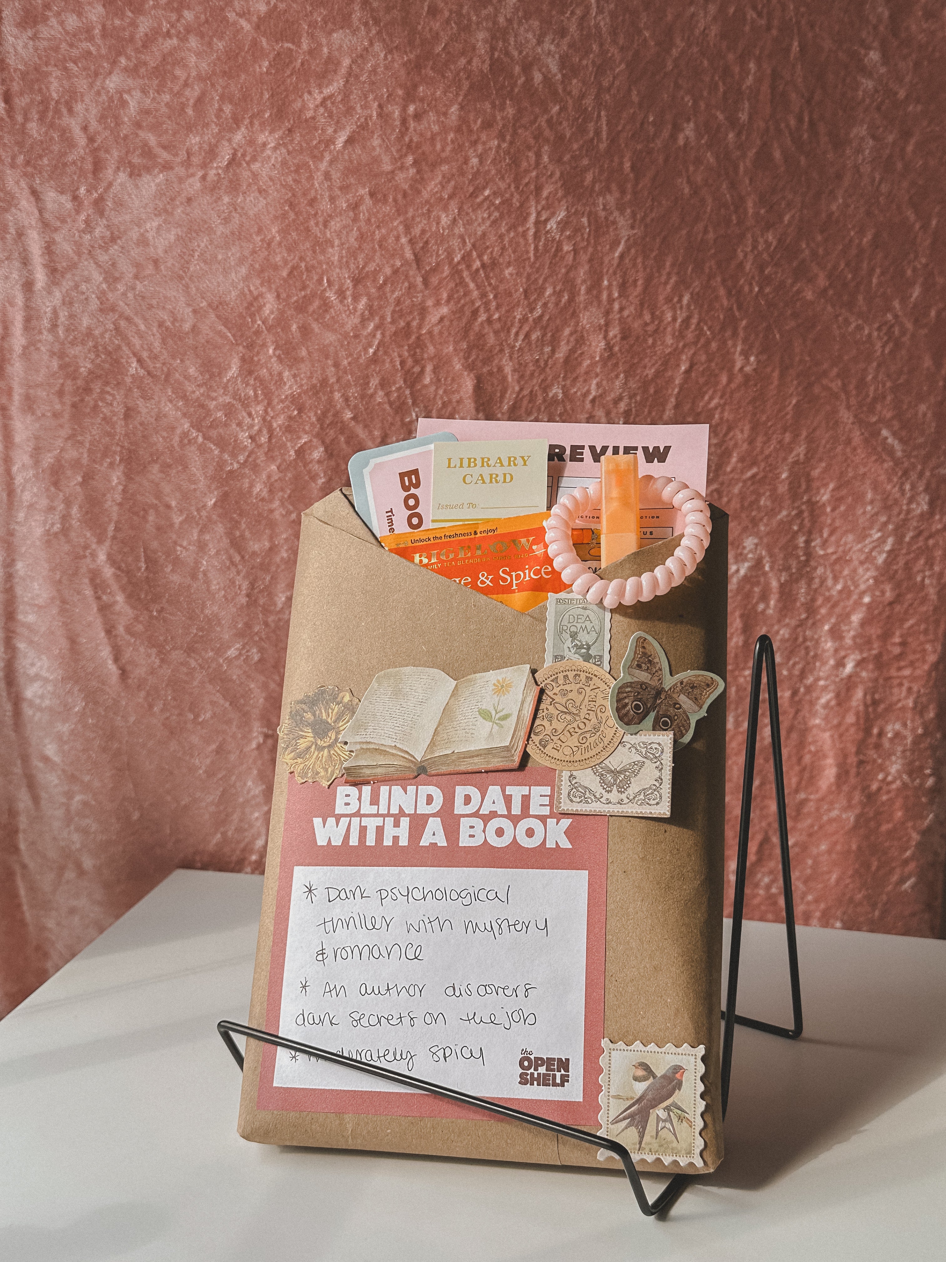 Thriller | Blind Date with a Book